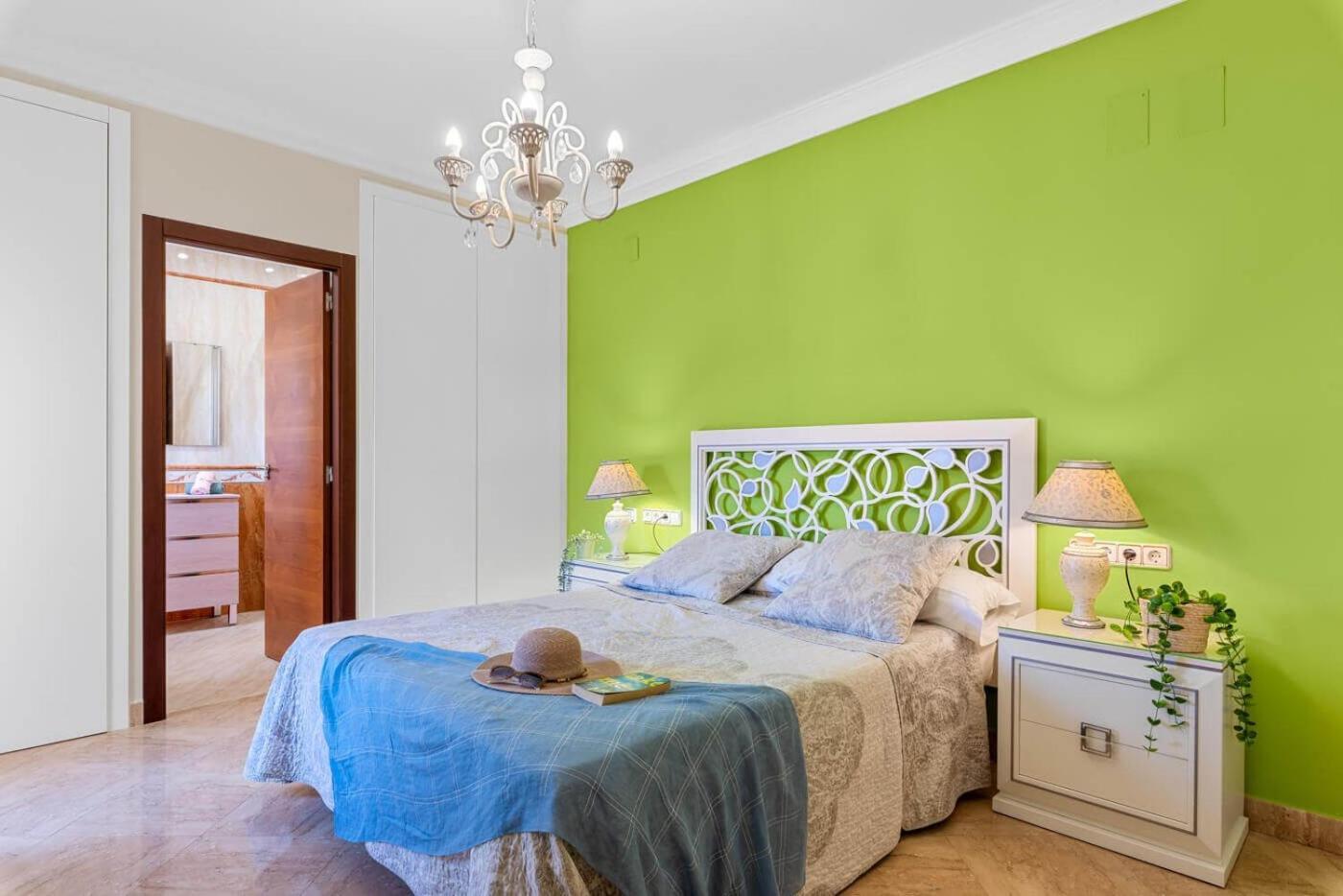 Villa Gema - Plusholidays Калпе Екстериор снимка