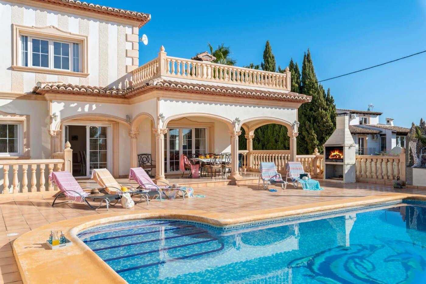 Villa Gema - Plusholidays Калпе Екстериор снимка